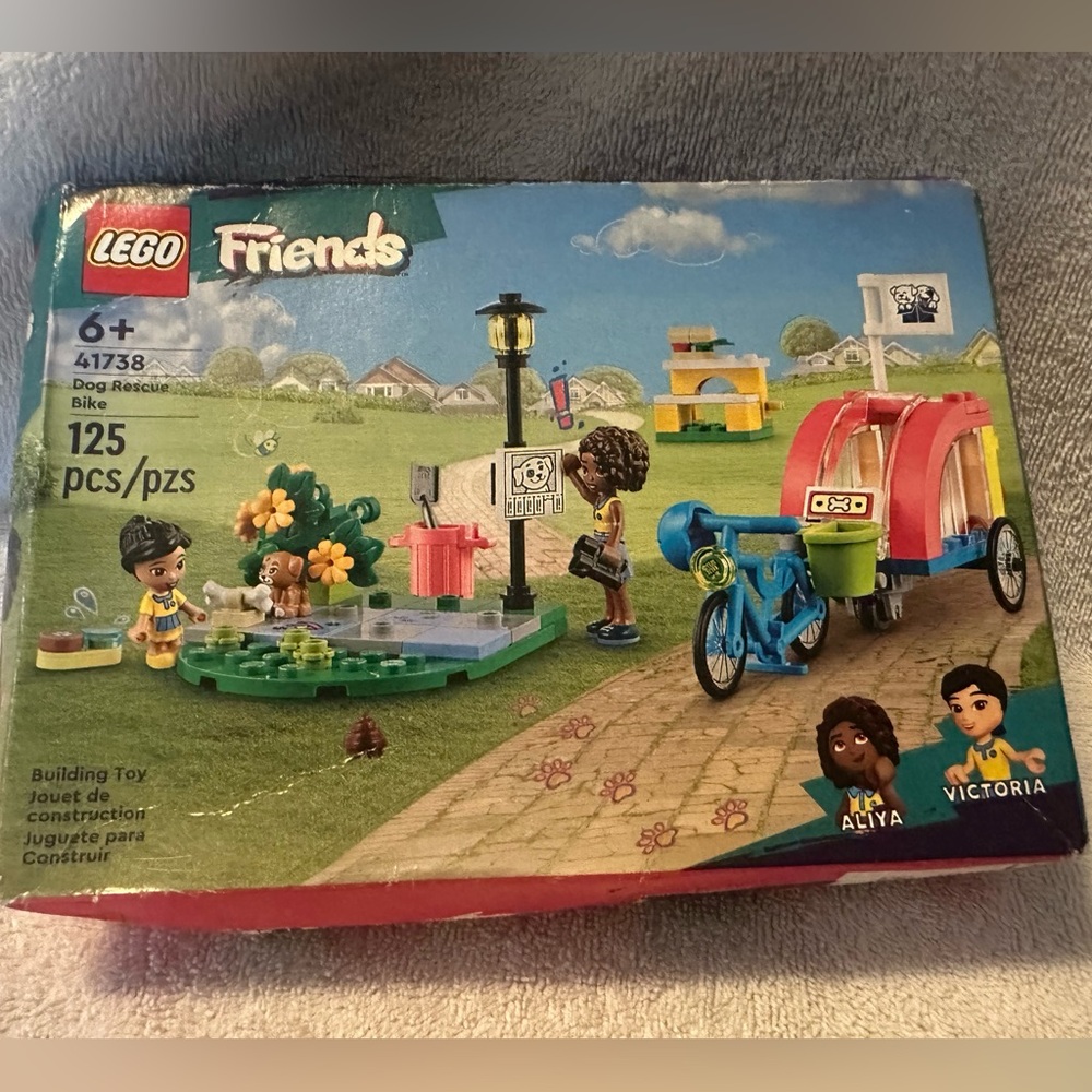 LEGO 41738 Friends Dog Rescue Bike Set, Sealed/New In Box (box deformities)
